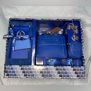 7 Piece Steve Madden All About The Evelyn Set!